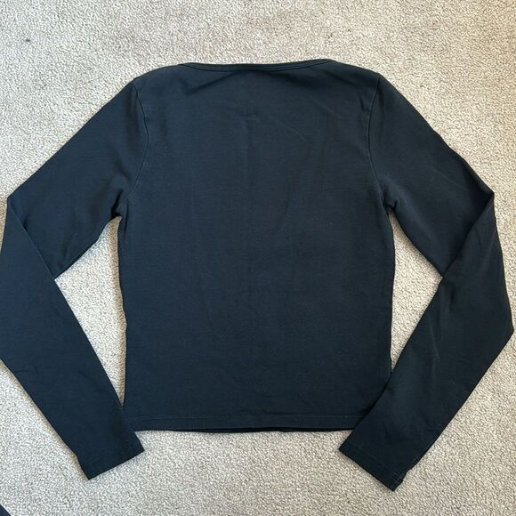 Abercrombie and Fitch, long sleeve scoop, neck top - Picture 4 of 4